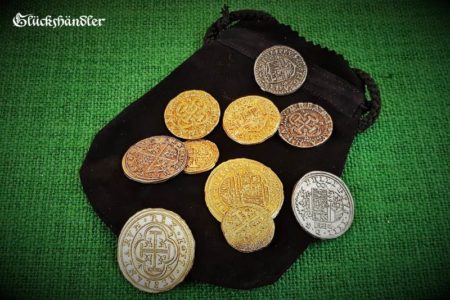 Münzen Dublonen, Escudos - Replikate - mit Lederbeute
