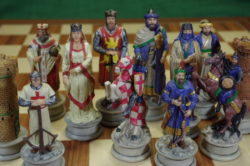 Schachfiguren-Kreuzfahrer-gross