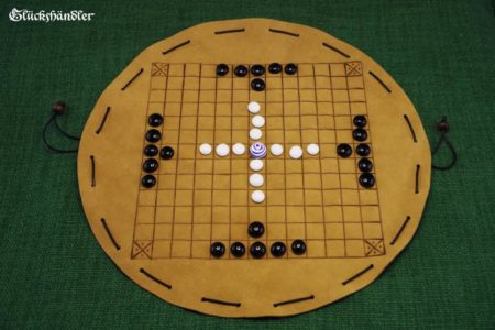 Hnefatafl - Beutelspiel Aufstellung II