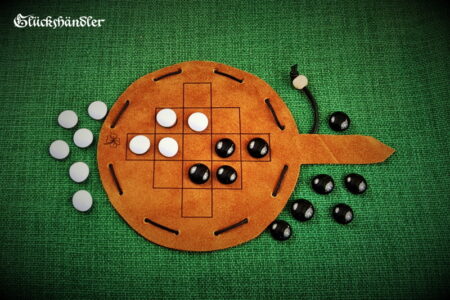 Queah- Beutelspiel-Leder-klein-mit-Spielsteinen