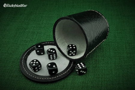 Würfelbecher mit Unterlage - Leder (Drachenhaut) schwarz & 6 Würfel 18mm schwarz
