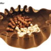 Schachbrett - aus Leder als Beutelspiel mit Schachfiguren, Beutel geöffnet